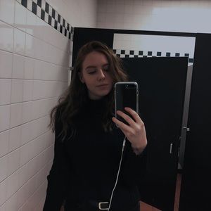 Meet your Posher, Angie